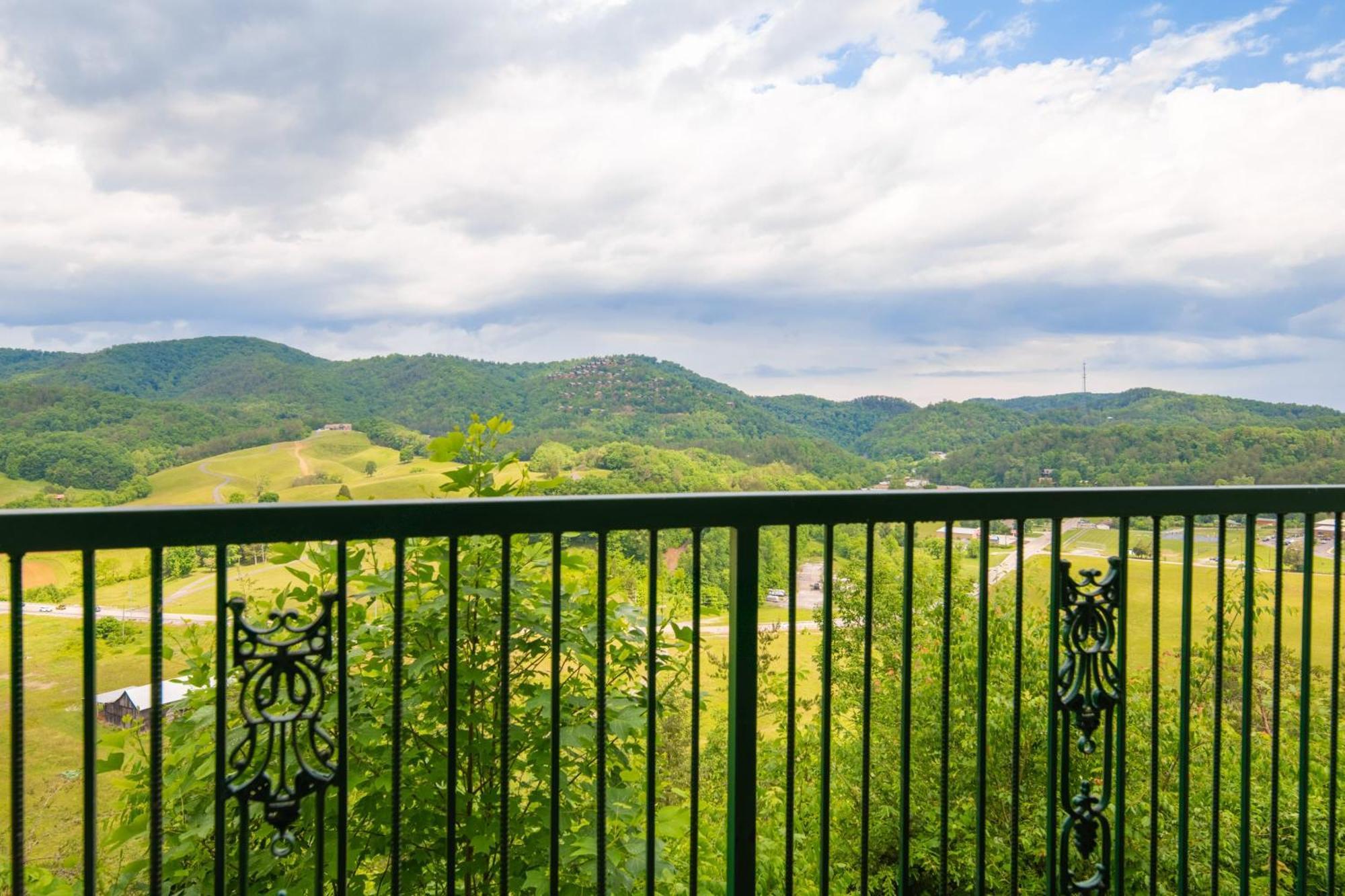 Mountain Views At Dolly'S Castle Unit 3 Βίλα Sevierville Εξωτερικό φωτογραφία